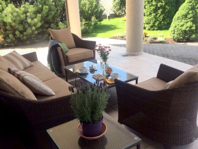 lauko baldai, terasos baldai, sofa, foteliai, terasa, romantika baldu komplektas,