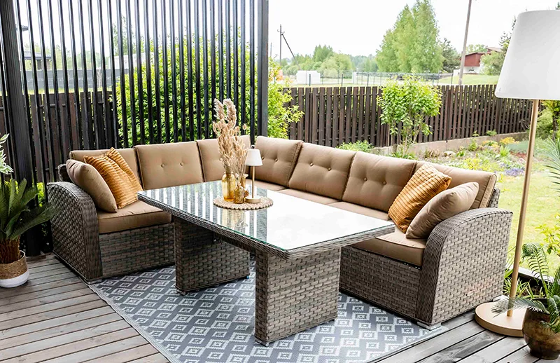 Lauko baldai, kampas, minkstas kampas, terasos baldai, sofa, pietu stalas
