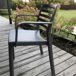 lauko baldai, stalas, kėdės, plastikines kedes, keturvietis stalas