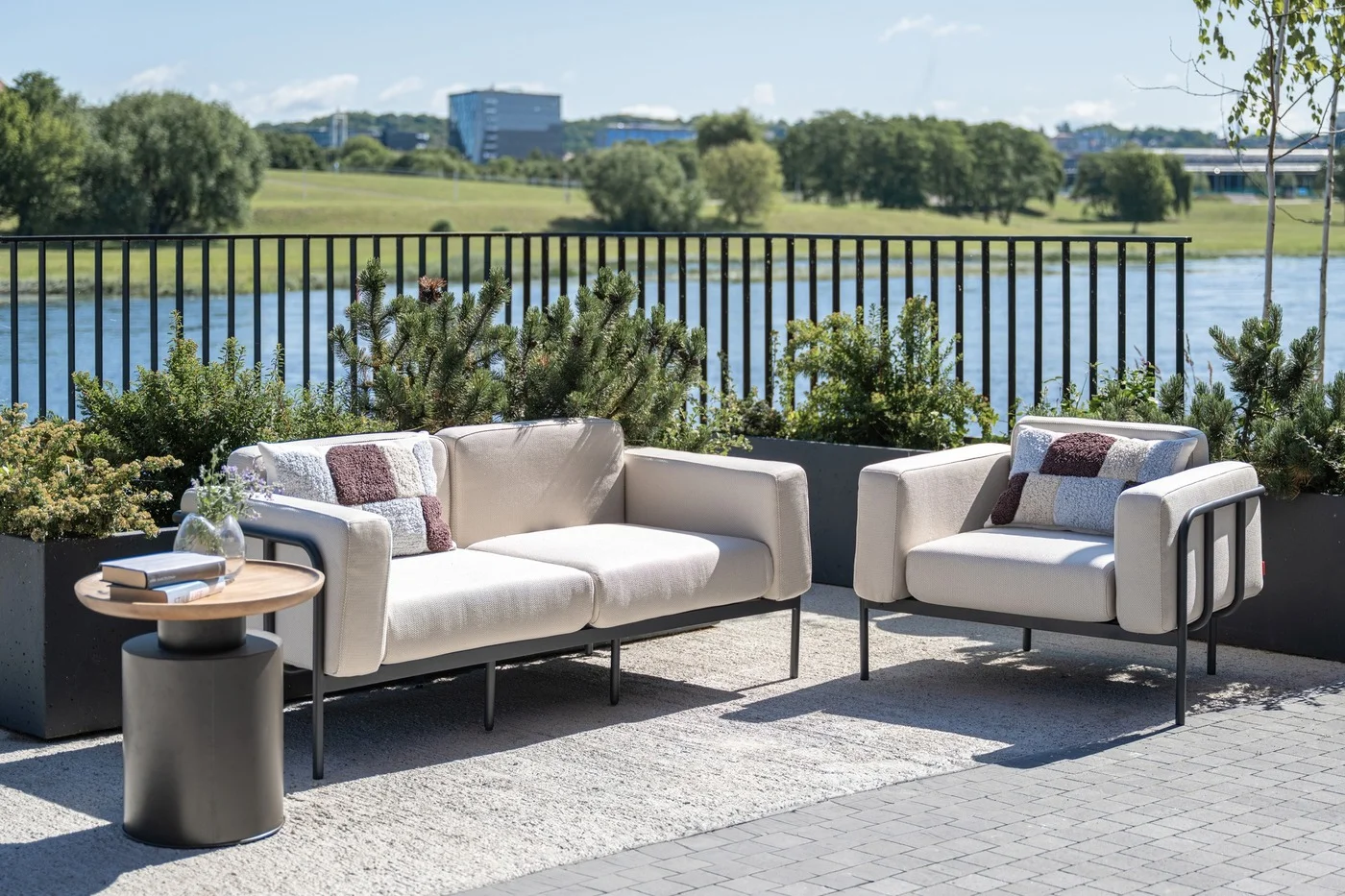 stilingi baldai, terasos baldai, lauko baldai, sofa, foteliai, ekoseses, lauko sofa